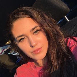 Meet your Posher, Brianda